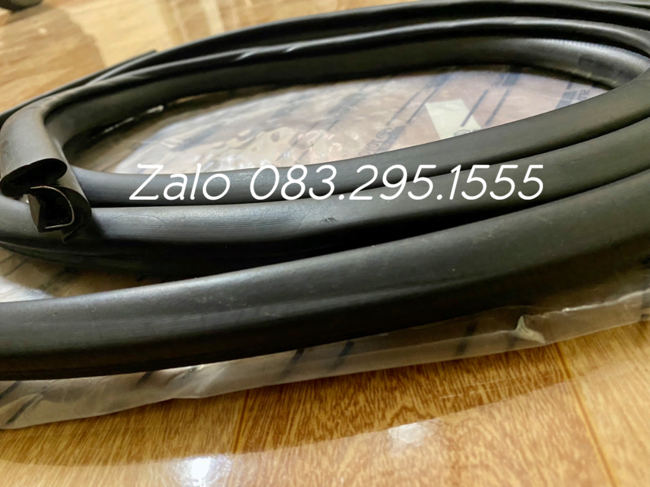 gioăng khung cửa Innova 05 - 15 ,Vios 08 - 13 ( oem )