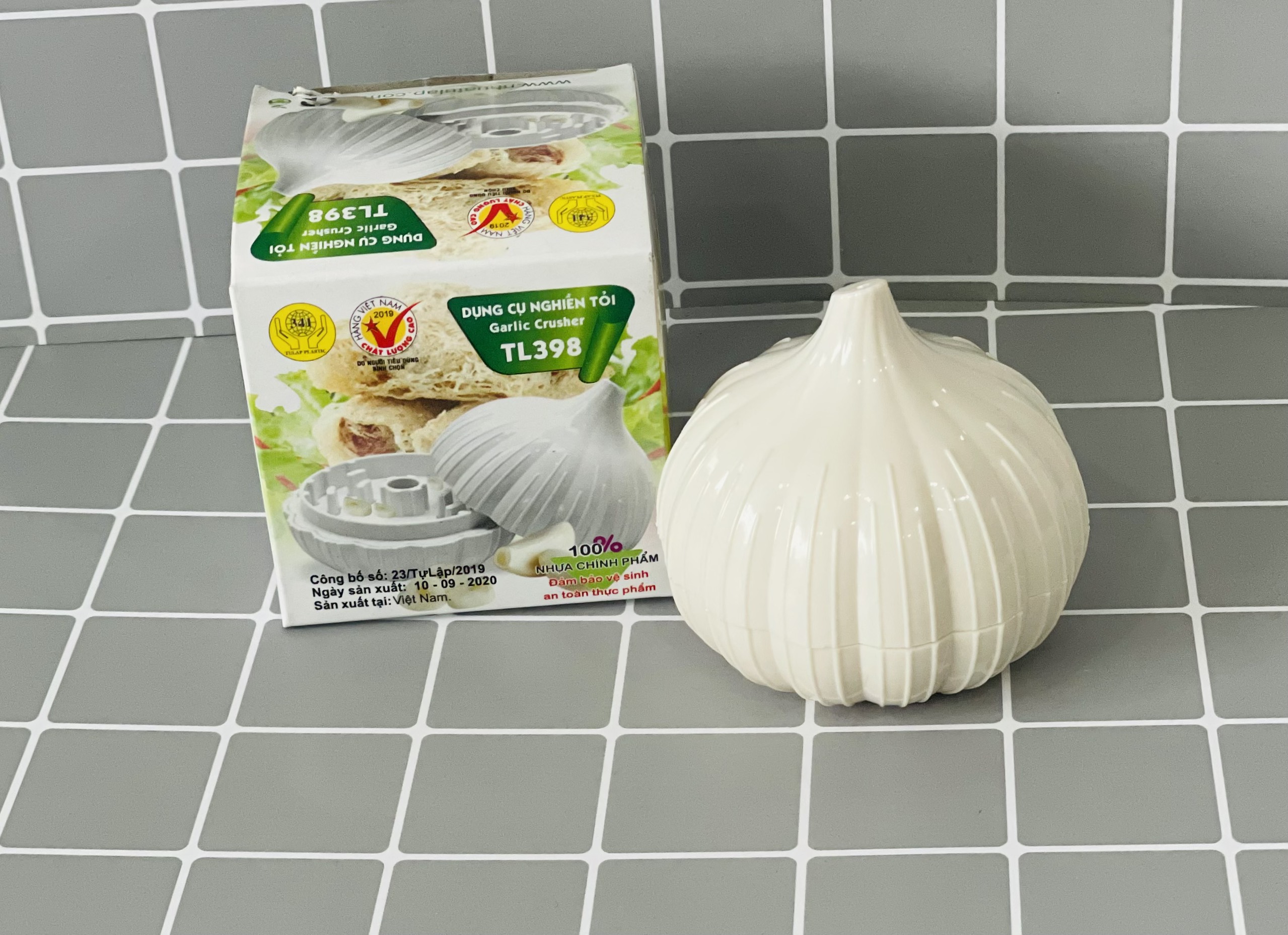 Dụng cụ nghiền tỏi TL398