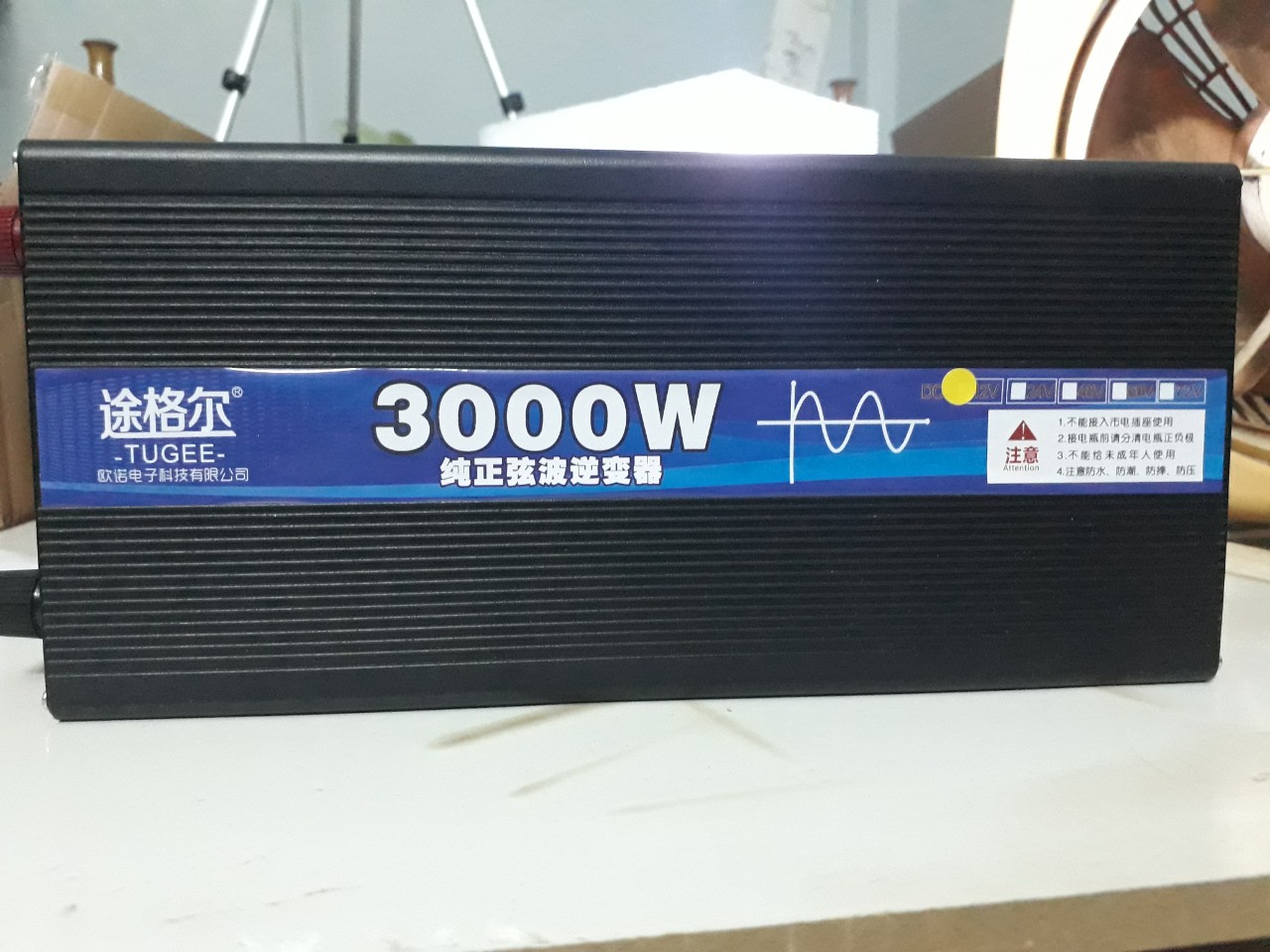Bộ chuyển đổi điện 24v  Máy INVERTER chuyển đổi điện sin chuẩn 3000W - INVERTER 3000W SIN CHUẨN 24v-220v-Tây Nguyên Shopping