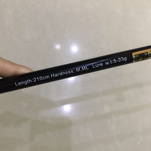 Cần lure 2 ngọn m ml 1m8 2m1 2m4  (xả hàng giảm giá và cam kết bảo hành đổi trả ạ)