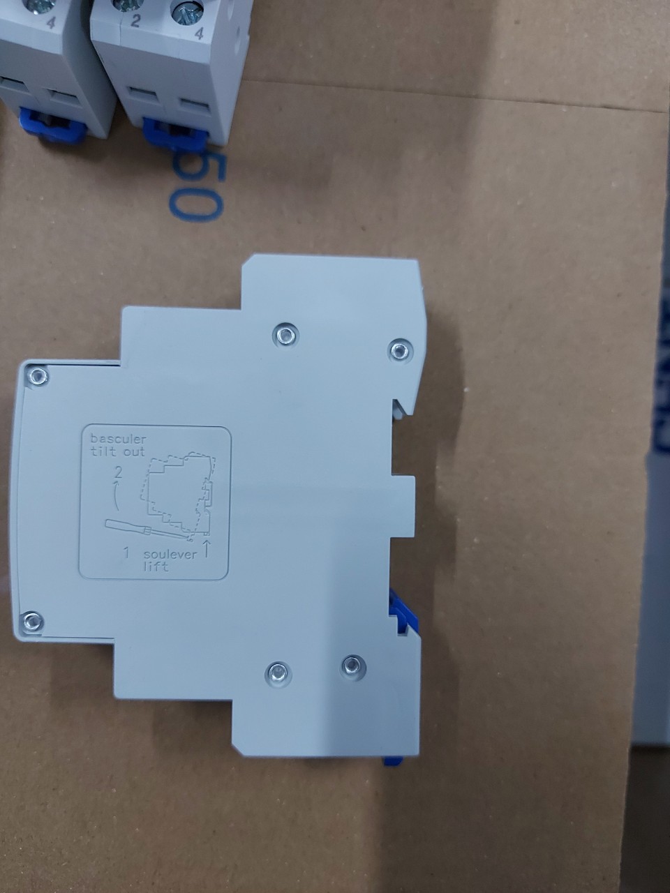 Khởi động từ 1 pha hiệu CHINT NCH8 25/20 25A