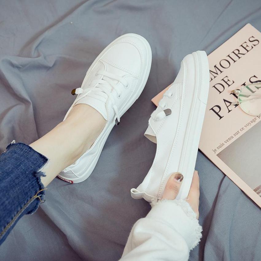 Slip on da nữ - Giày lười da nữ - Chất liệu da PU 2 màu (trắng) full và (trắng) chỉ đen - Mã SP 2216 (8620) giá rẻ