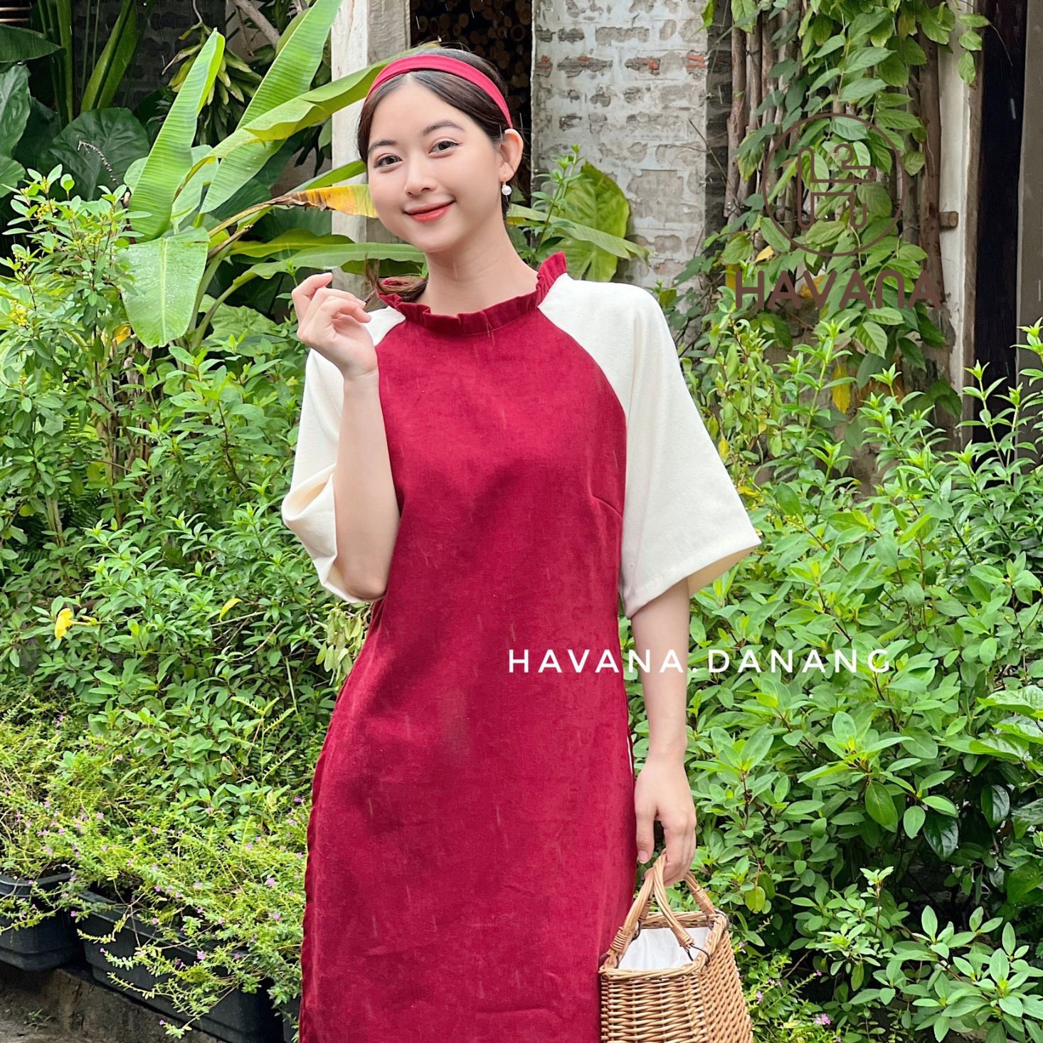 Áo dài cách tân trơn kèm quần nhung, set áo dài tay lửng cổ bèo kèm khăn turban