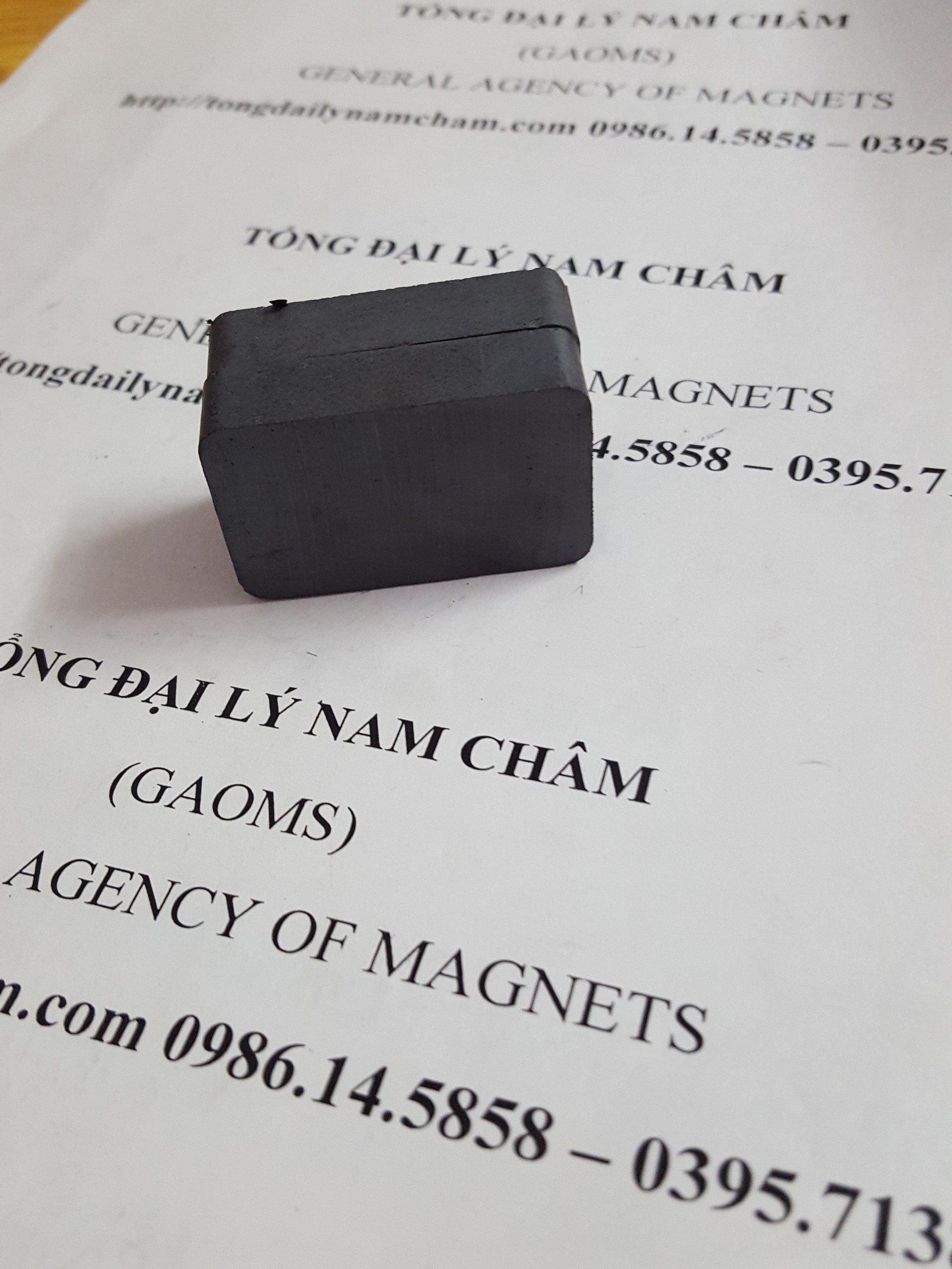 5 viên nam châm đen 40x25x10mm