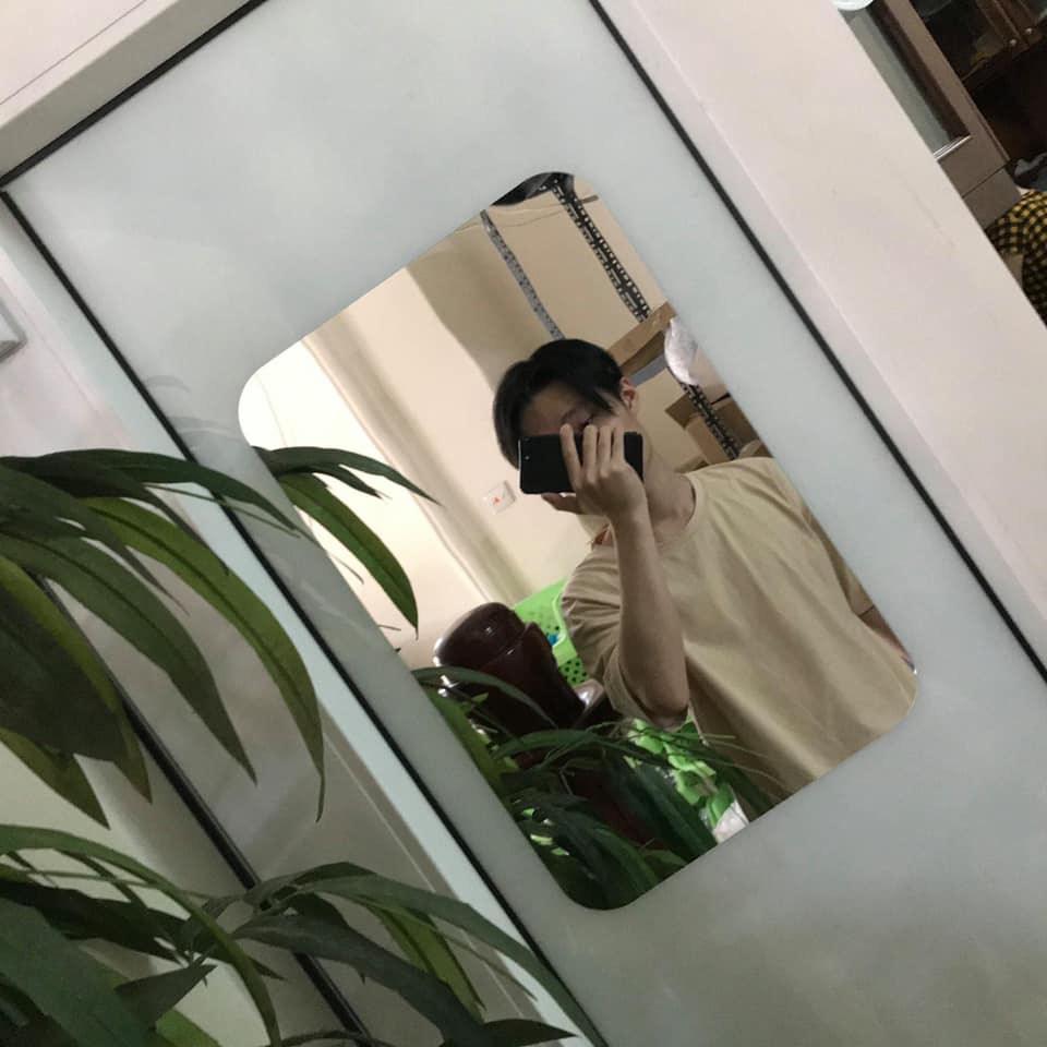 Gương dẻo dán tường 25*40cm