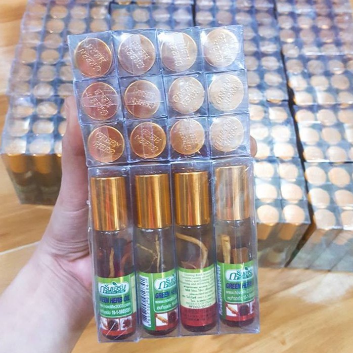 Combo 4 chai Dầu gió lăn sâm Thái Lan