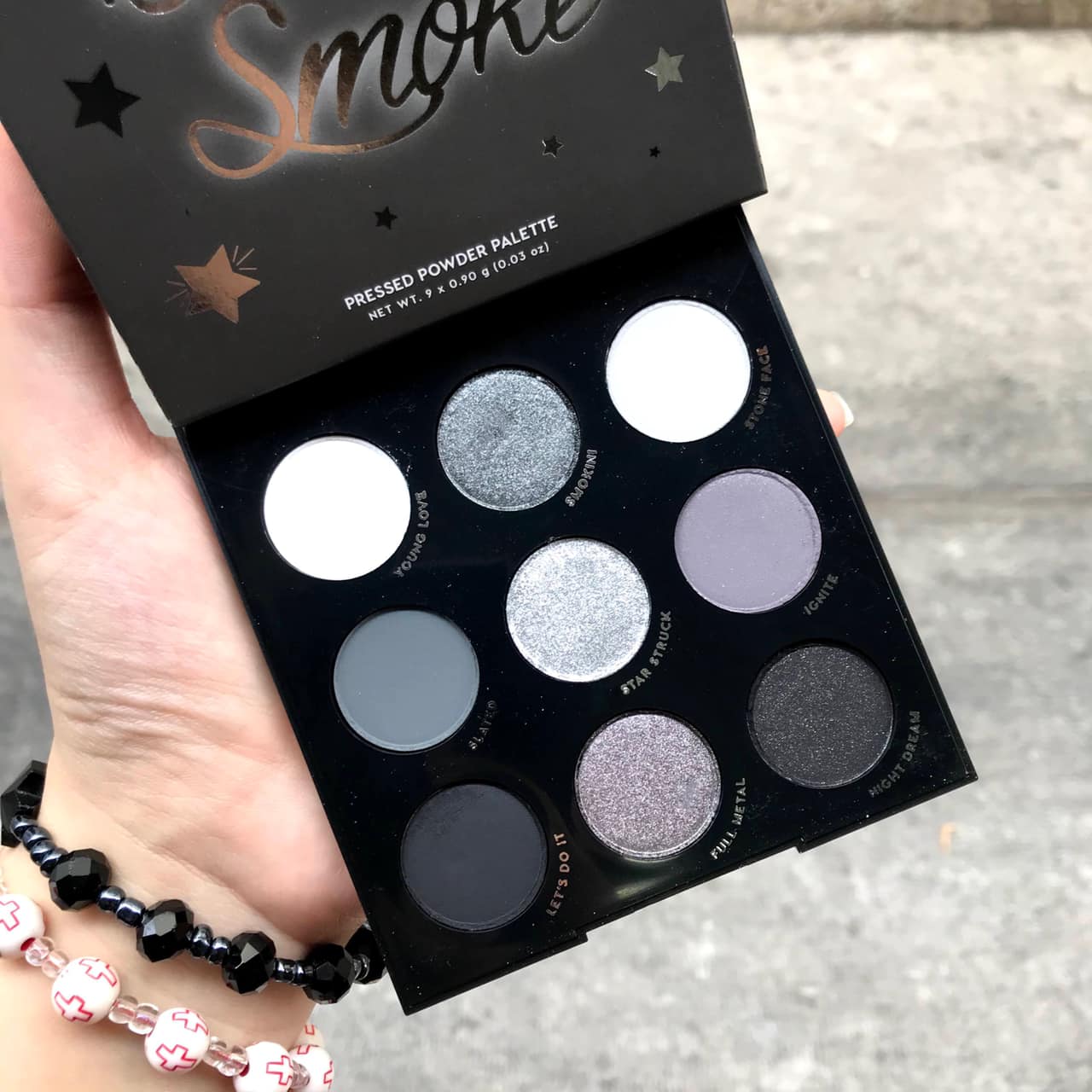 BẢNG PHẤN MẮT COLOURPOP BLOWIN SMOKE SHADOW PALETTE