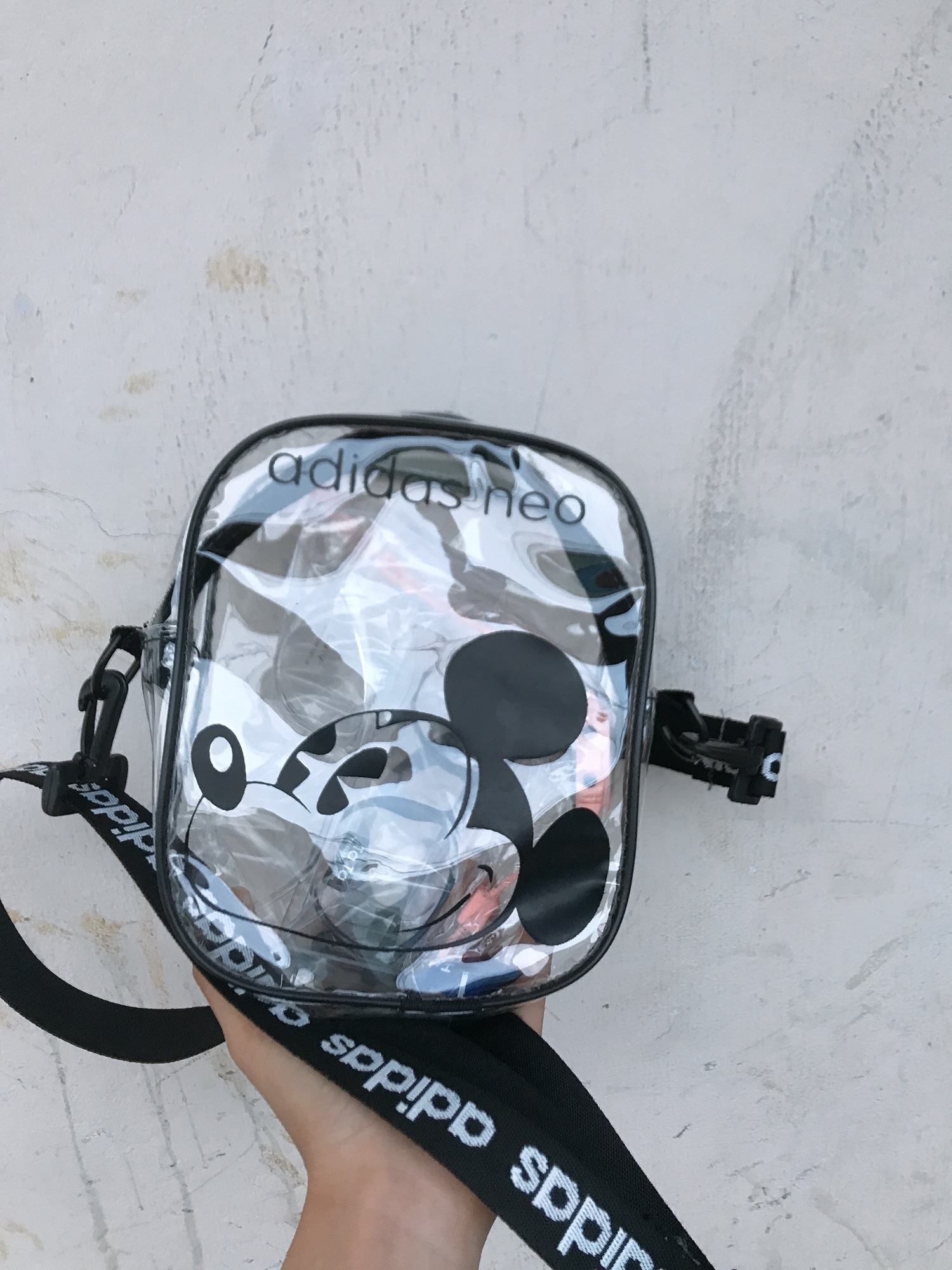 túi chéo chuột mickey trong suốt