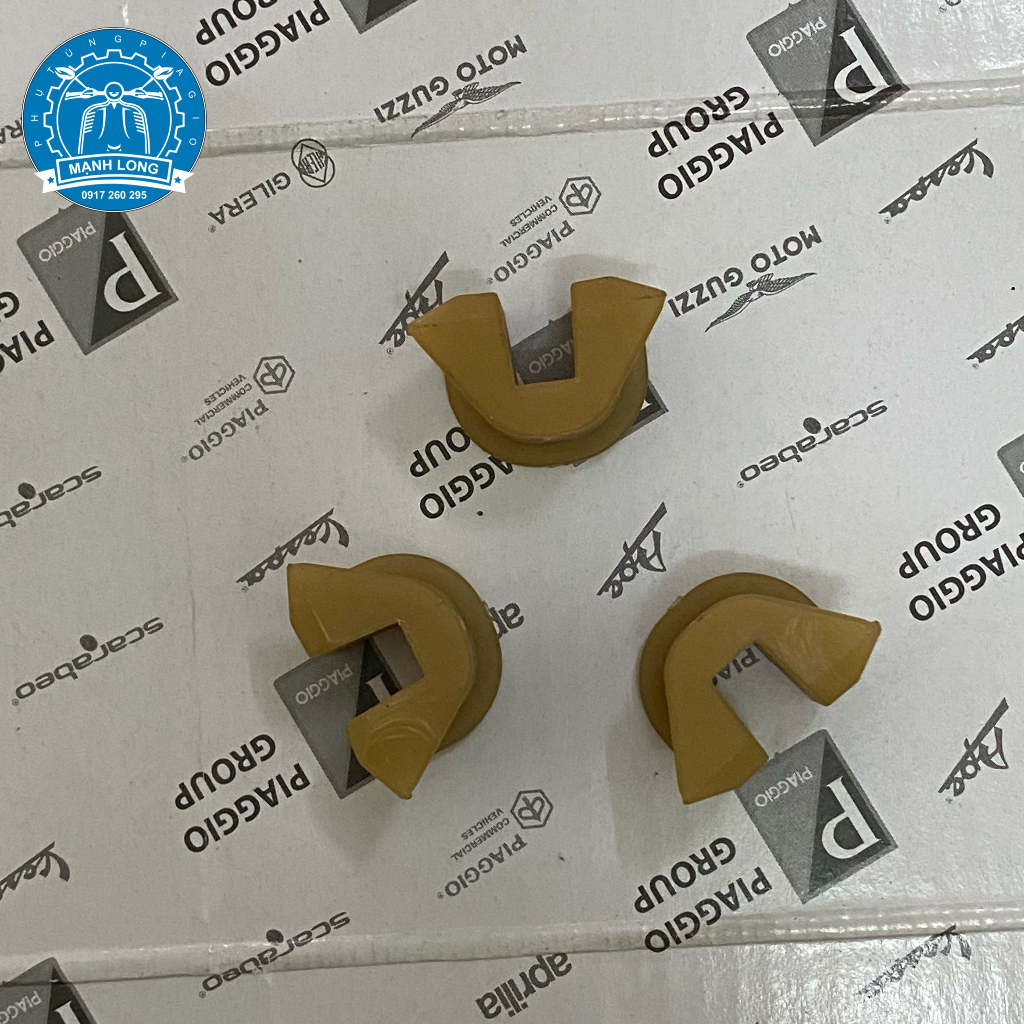 Front taper clamp, Piaggio taper pad-Vespa 3V, 3v Iget 125.