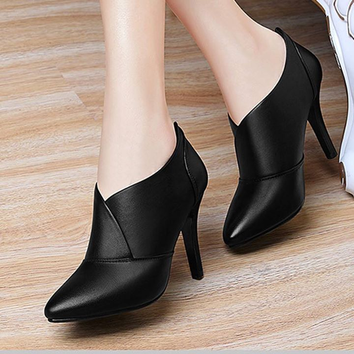 Giày boot bốt nữ cổ thấp 7 phân màu đen đẹp hàng hiệu rosata ro35