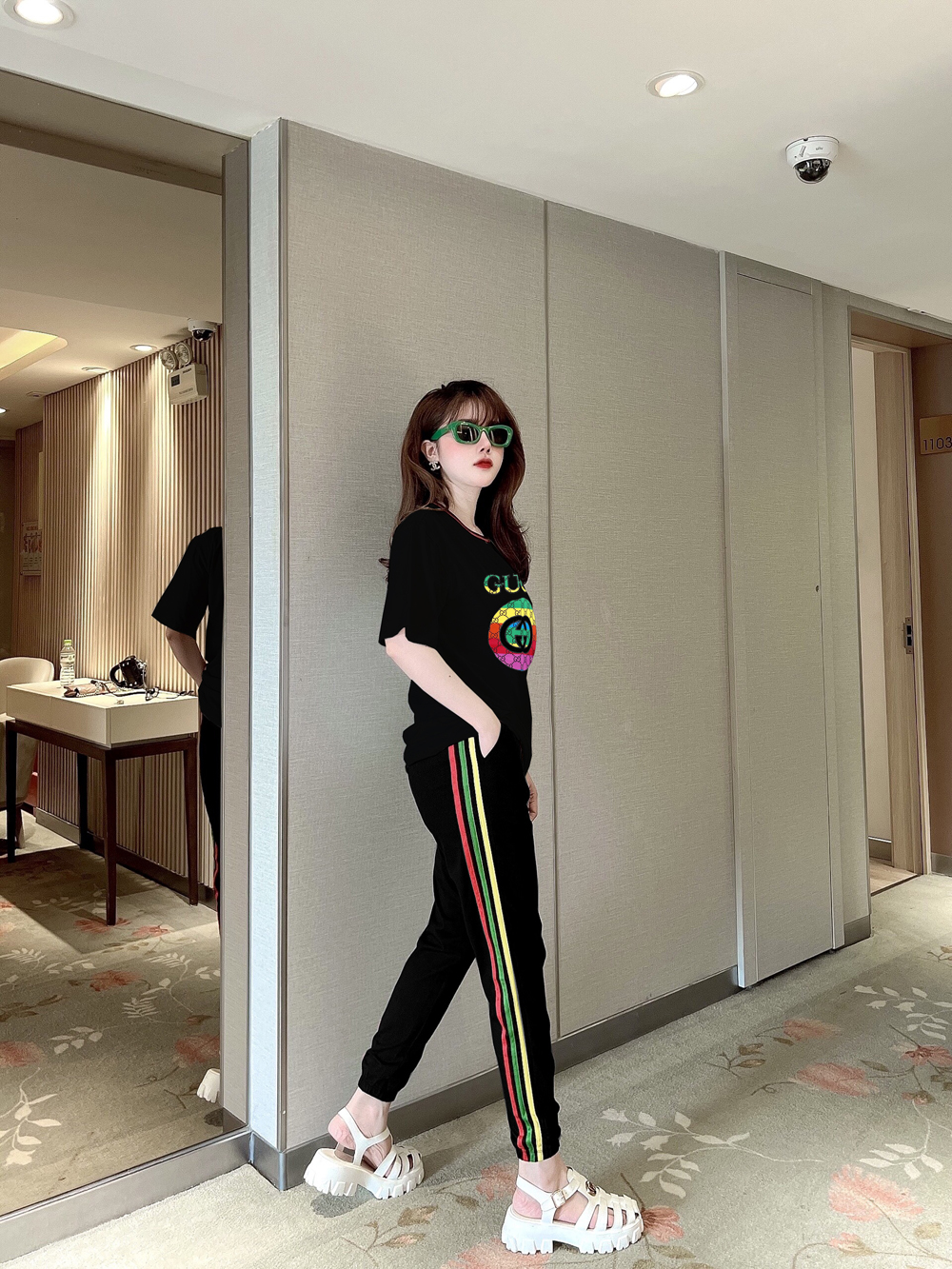 [FREESHIP]Đồ bộ thun thể thao form rộng logo thêu (2 màu đen trắng, 4 size)