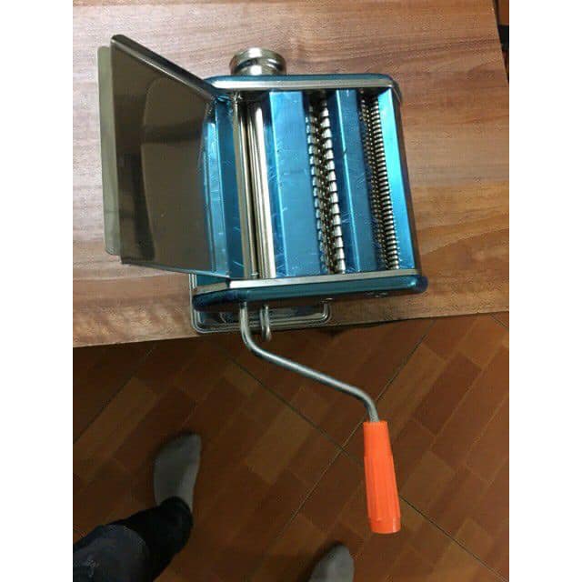 Máy cán bột mì 2 lưỡi cắt