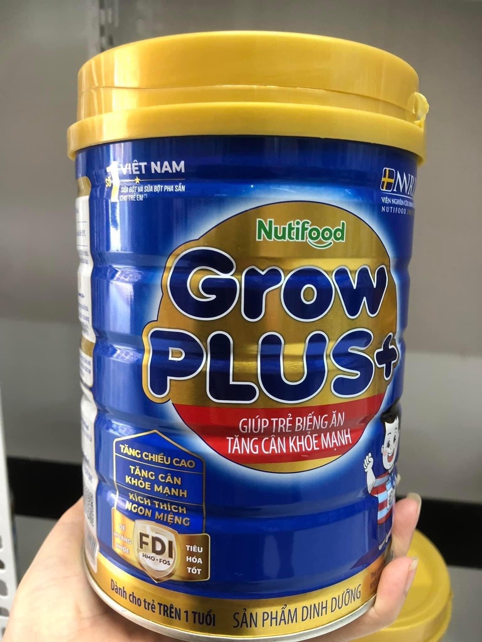 Sữa Nutifood Grow plus + FDI Đỏ/Xanh (900g)