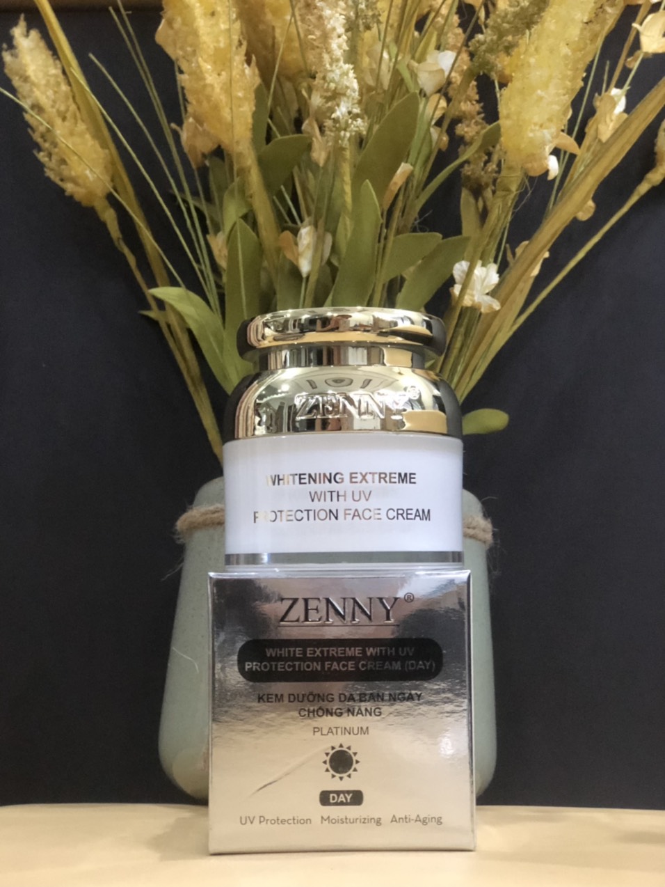 Kem Face Ngày Zenny Platinum