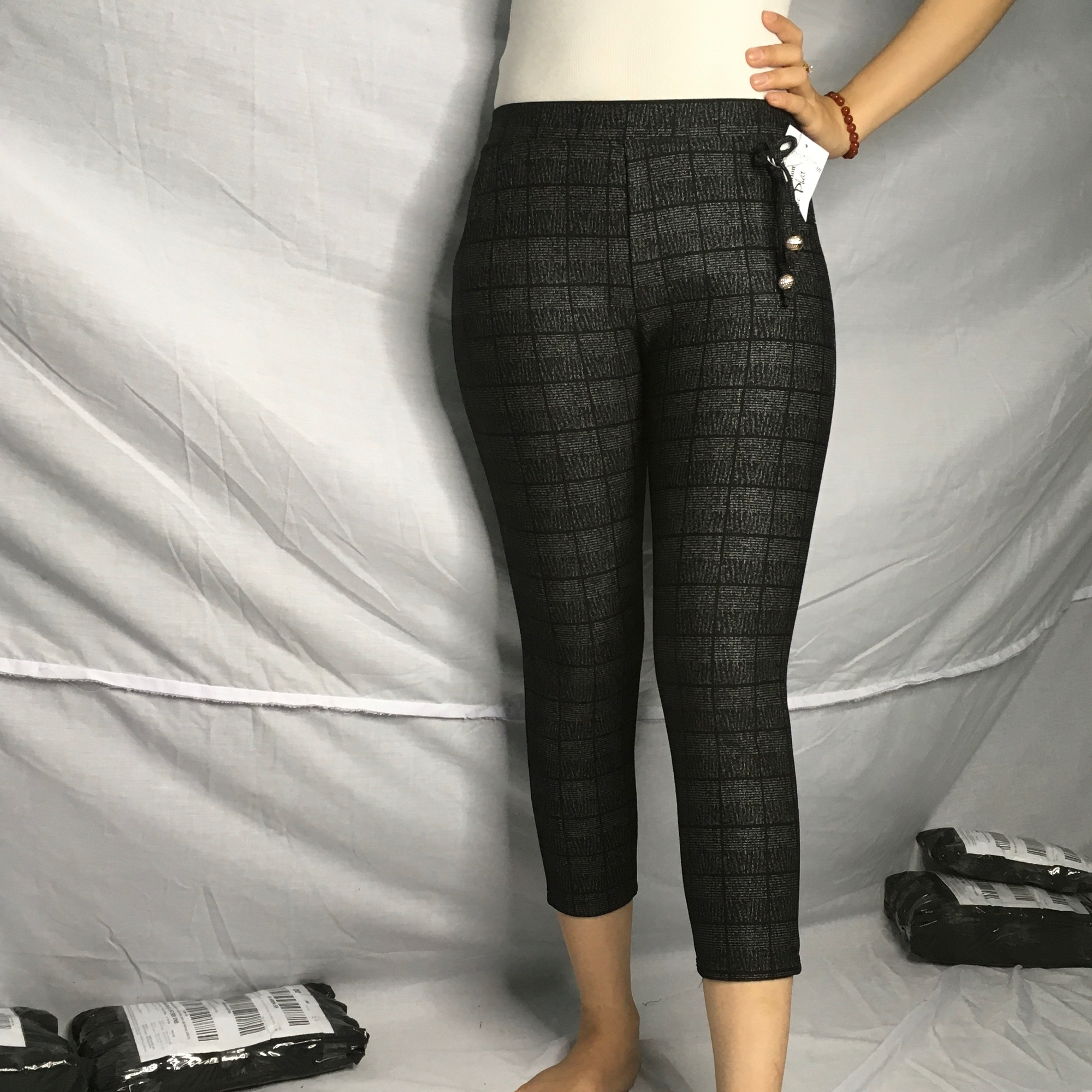 Quần lửng sọc karo dài 75cm size 40-65kg