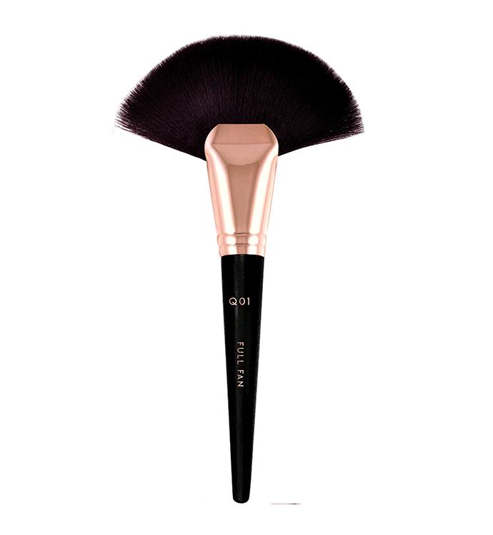 Cọ Phủi Quạt Vacosi Fan Powder Brush Q01