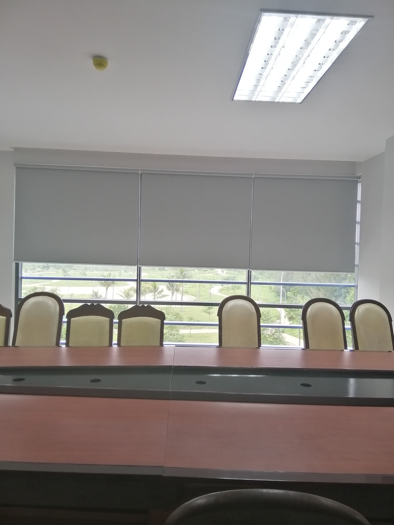 rèm cuốn che nắng nhiều kích thước lựa chọn