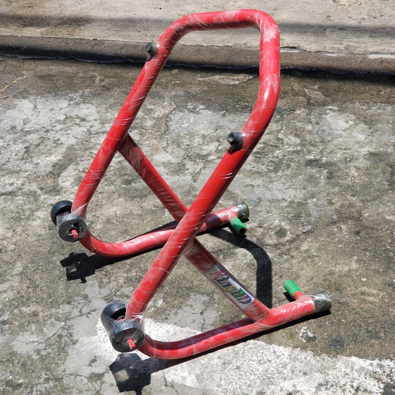 BEN NÂNG XE MÁY COMBIS NÂNG XE DƯỚI 175CC