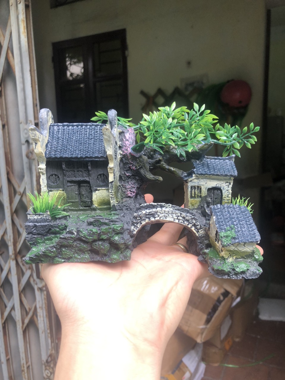 Tiểu cảnh trang trí bể cá bể thủy sinh- tiểu cảnh ngôi trà cổ trang trí bể cá
