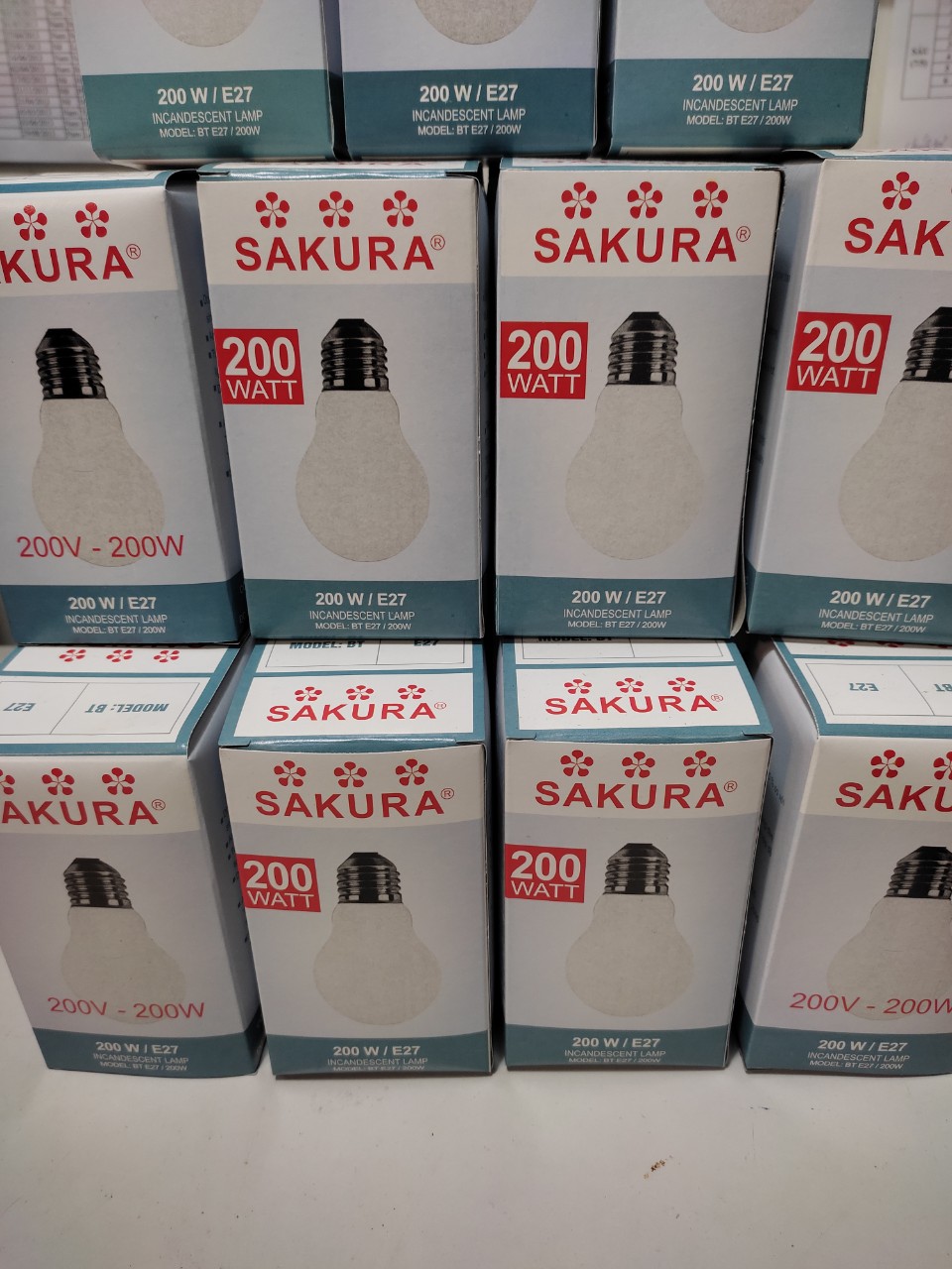 Bóng đèn sợi đốt 200W SAKURA, hàng chính hãng, ledhld