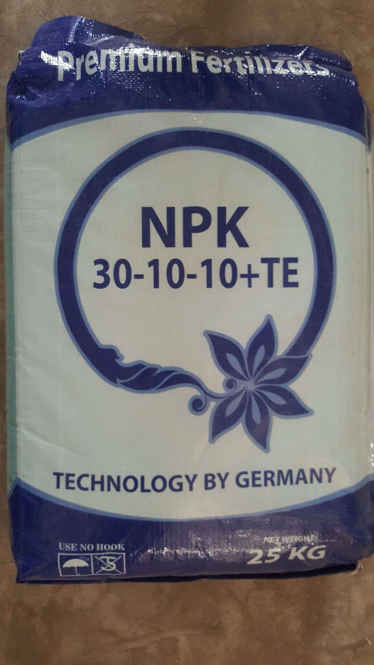 Phân bón NPK 30.10.10 - Công nghệ Đức - Túi Zip 1Kg