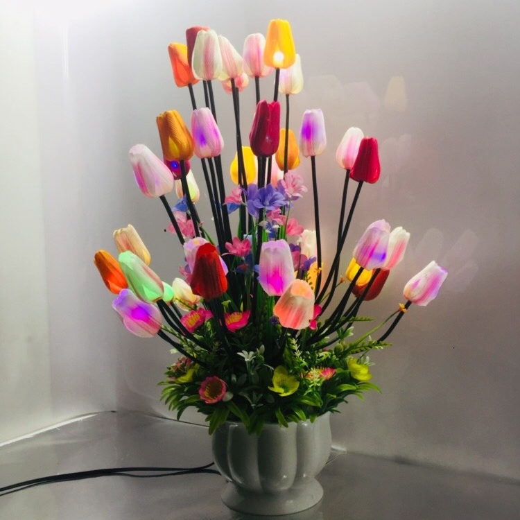 Hoa Tulip Trang Trí - Hoa Tulip Có Đèn (40 bông)