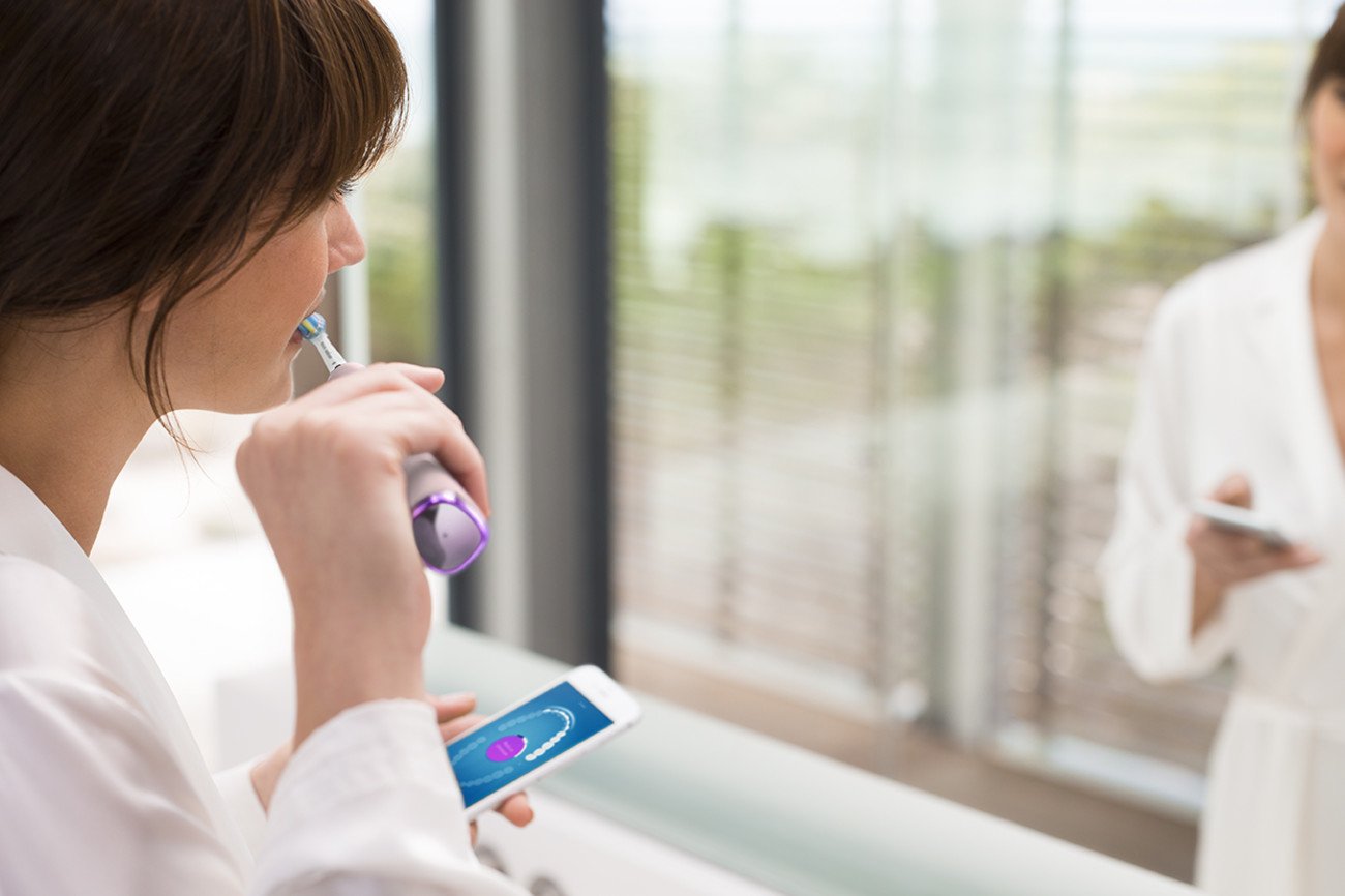 Bàn Chải Điện Philips Sonicare 9300 - Pink