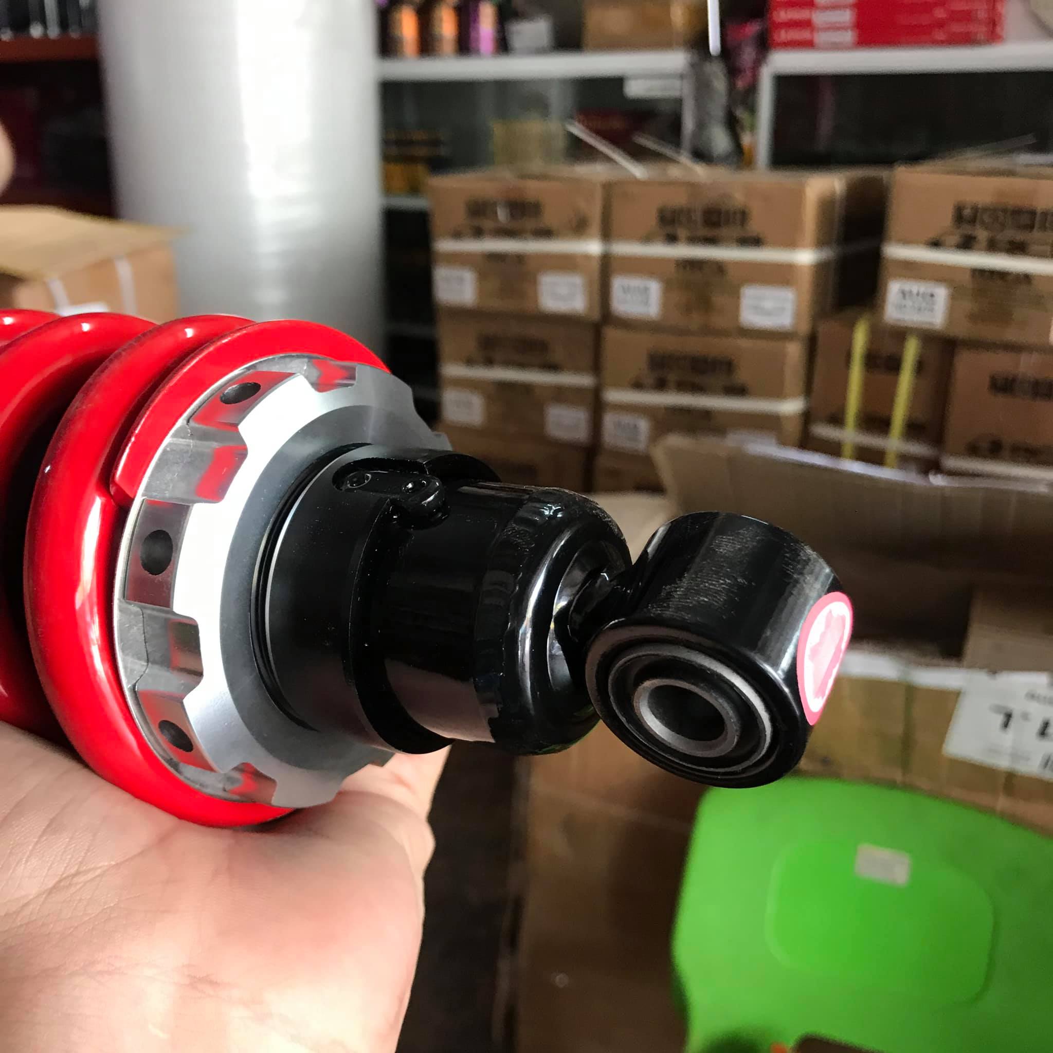 Phuộc sau RCB M2 gắn Winner, Winner X Đỏ