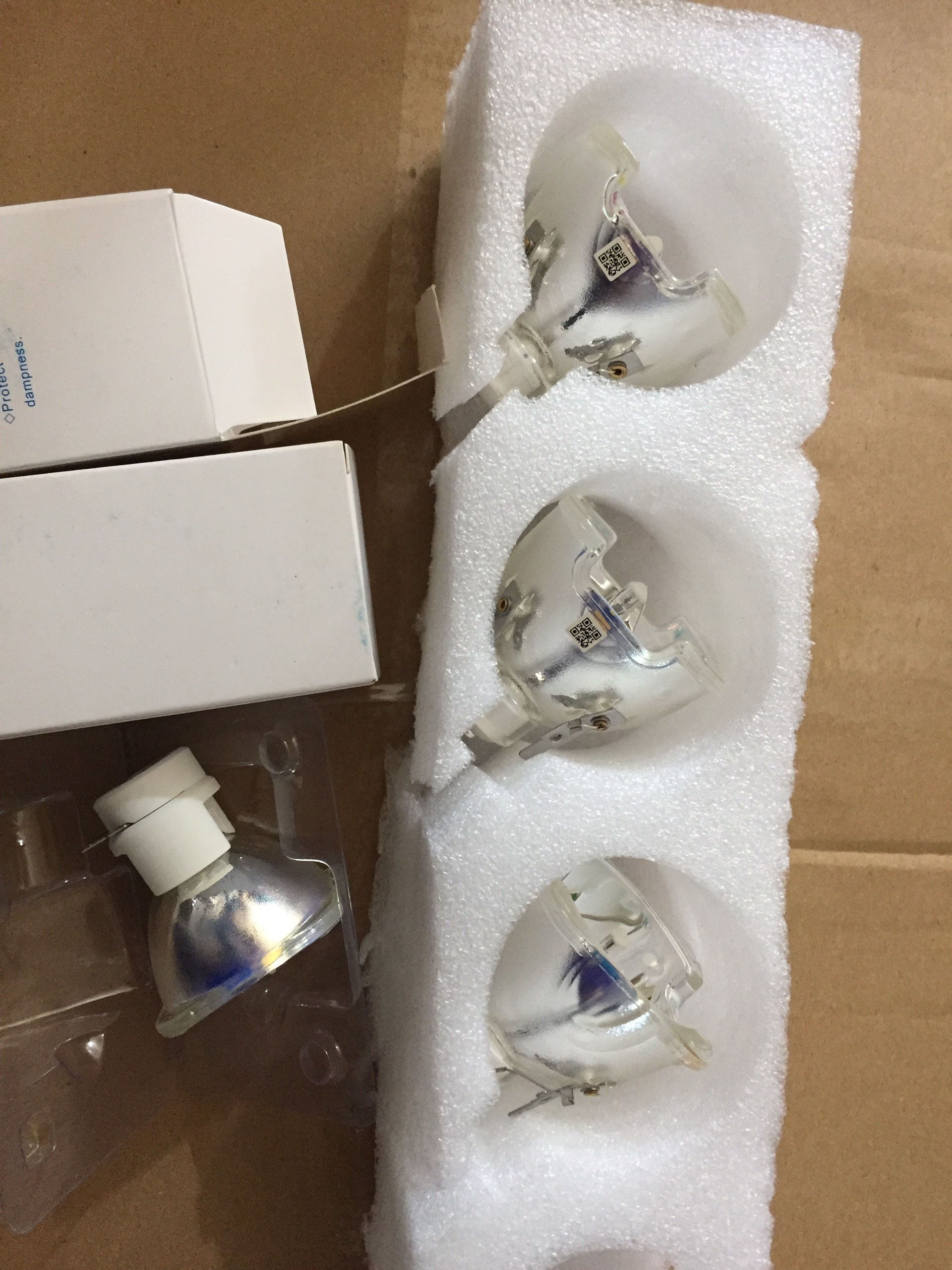 Bóng Beam 230W 7R thương hiệu Osram