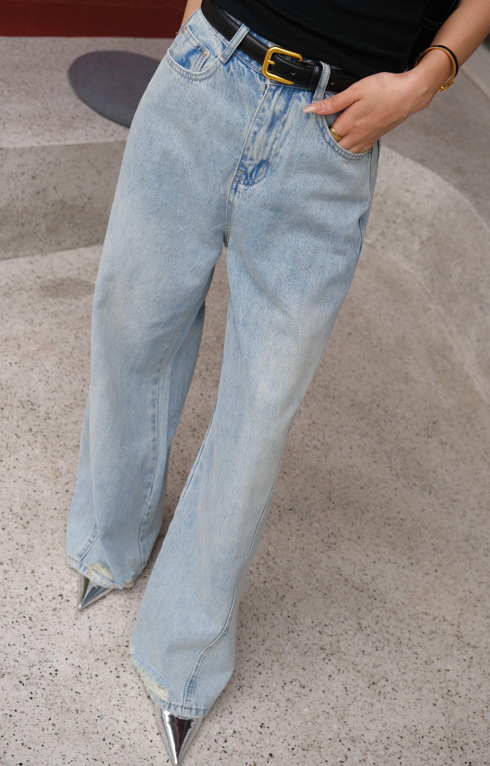 Quần jeans ống loe rộng BASIC PIE JEANS
