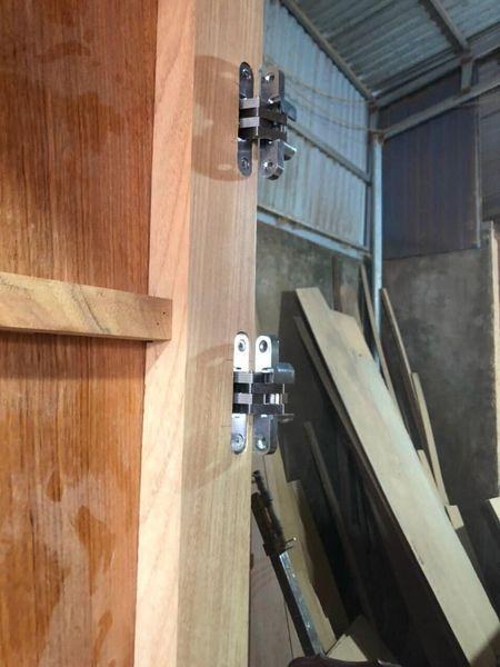 Bản lề chữ thập inox