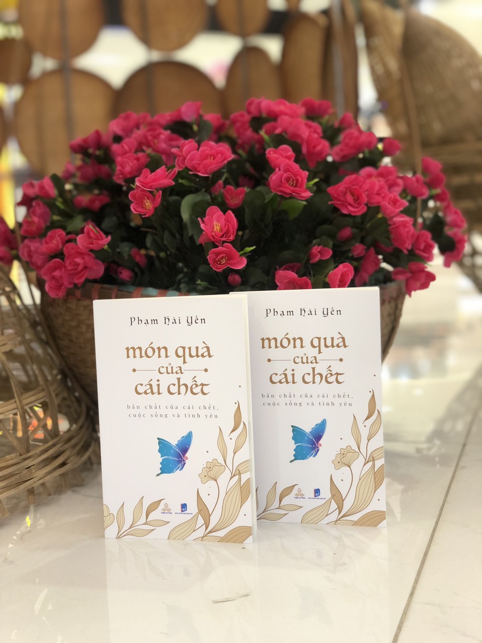Sách Món Quà Của Cái Chết