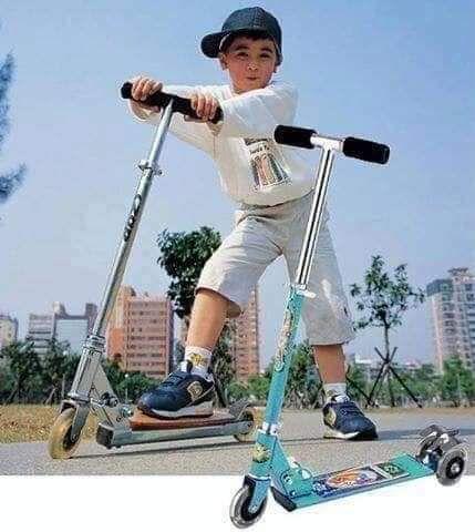 XE TRƯỢT SCOOTER CHO BÉ