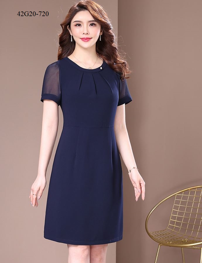 ĐẦM TRUNG NIÊN ĐƠN GIẢN SANG TRỌNG