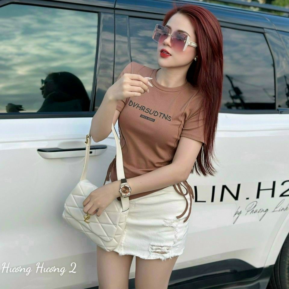 A1 Beveda Áo Thun Kiểu Nữ Tay Ngắn In Chữ Rút Dây Hông Tà Nhọn