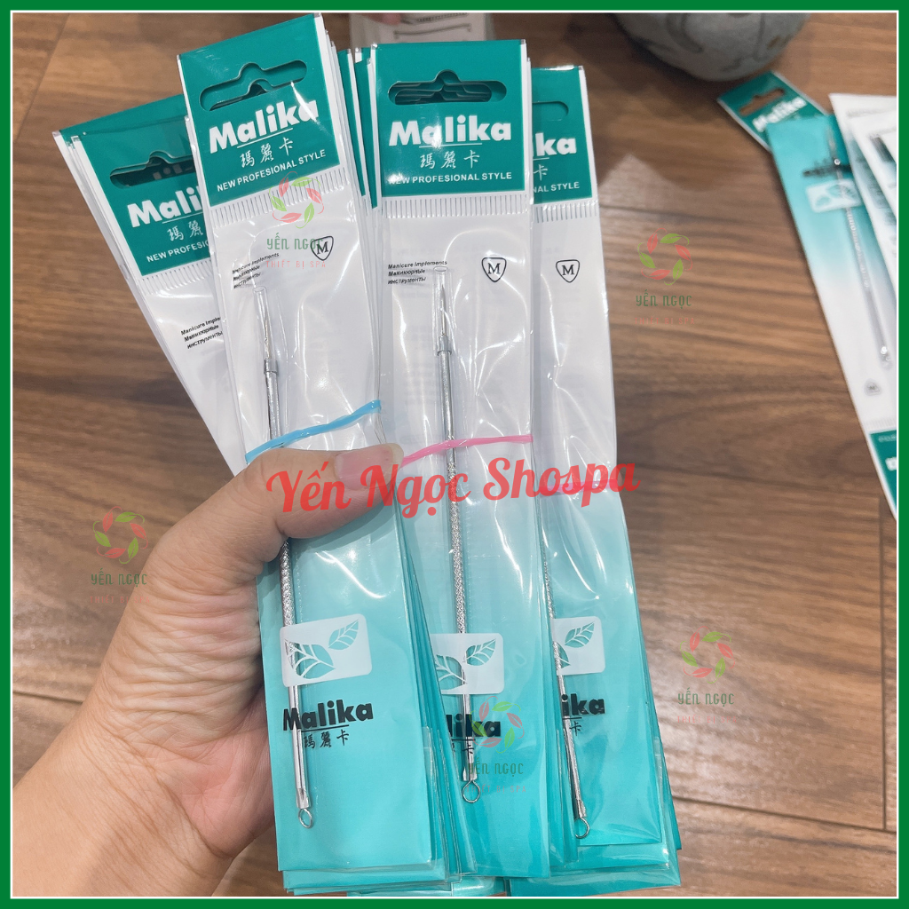 Que nặn mụn Malika loại tốt