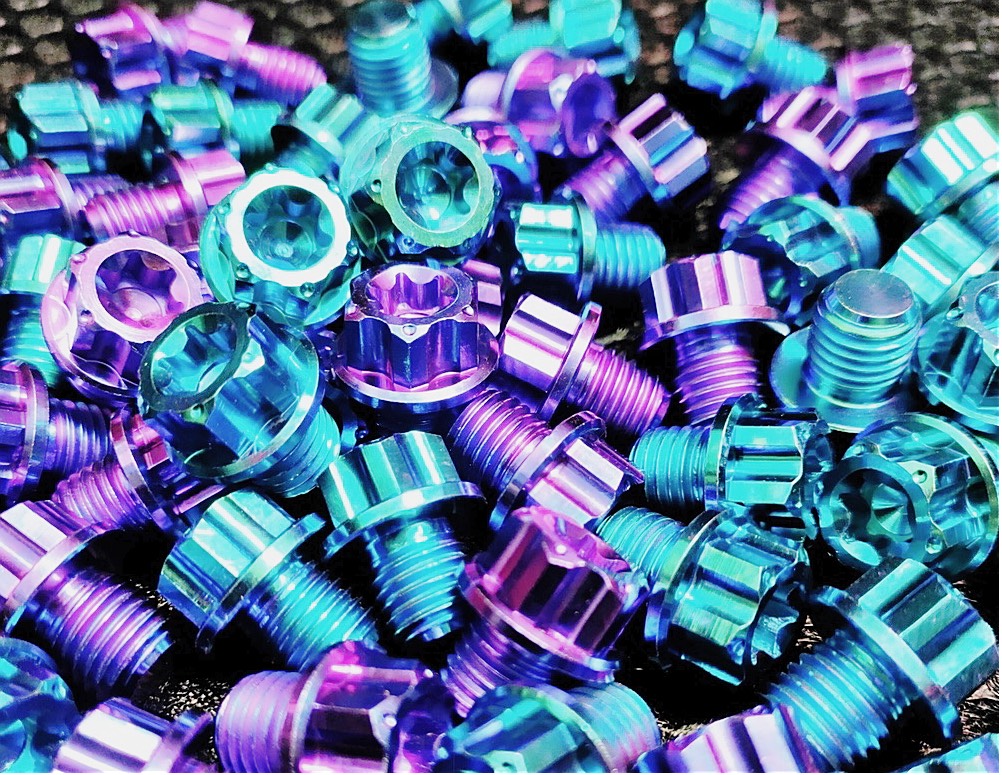 Ốc Chân Gương Titan Gr5 Đầu Born Thuận Nghịch 10li - Giá Bán 1 con