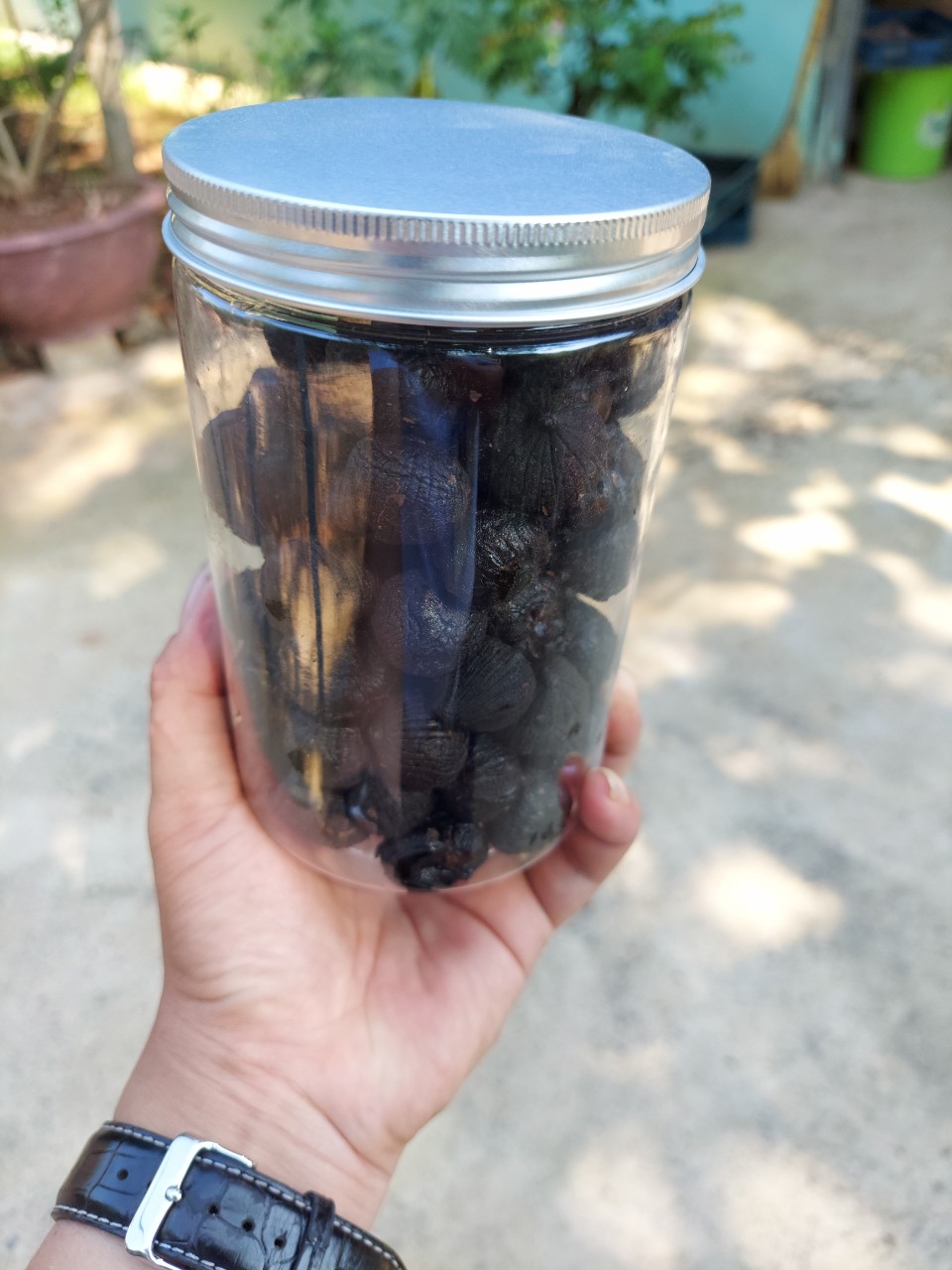 2kg Tỏi Đen Cô Đơn Đã Bóc Vỏ [2kg = 4 lọ 500g]