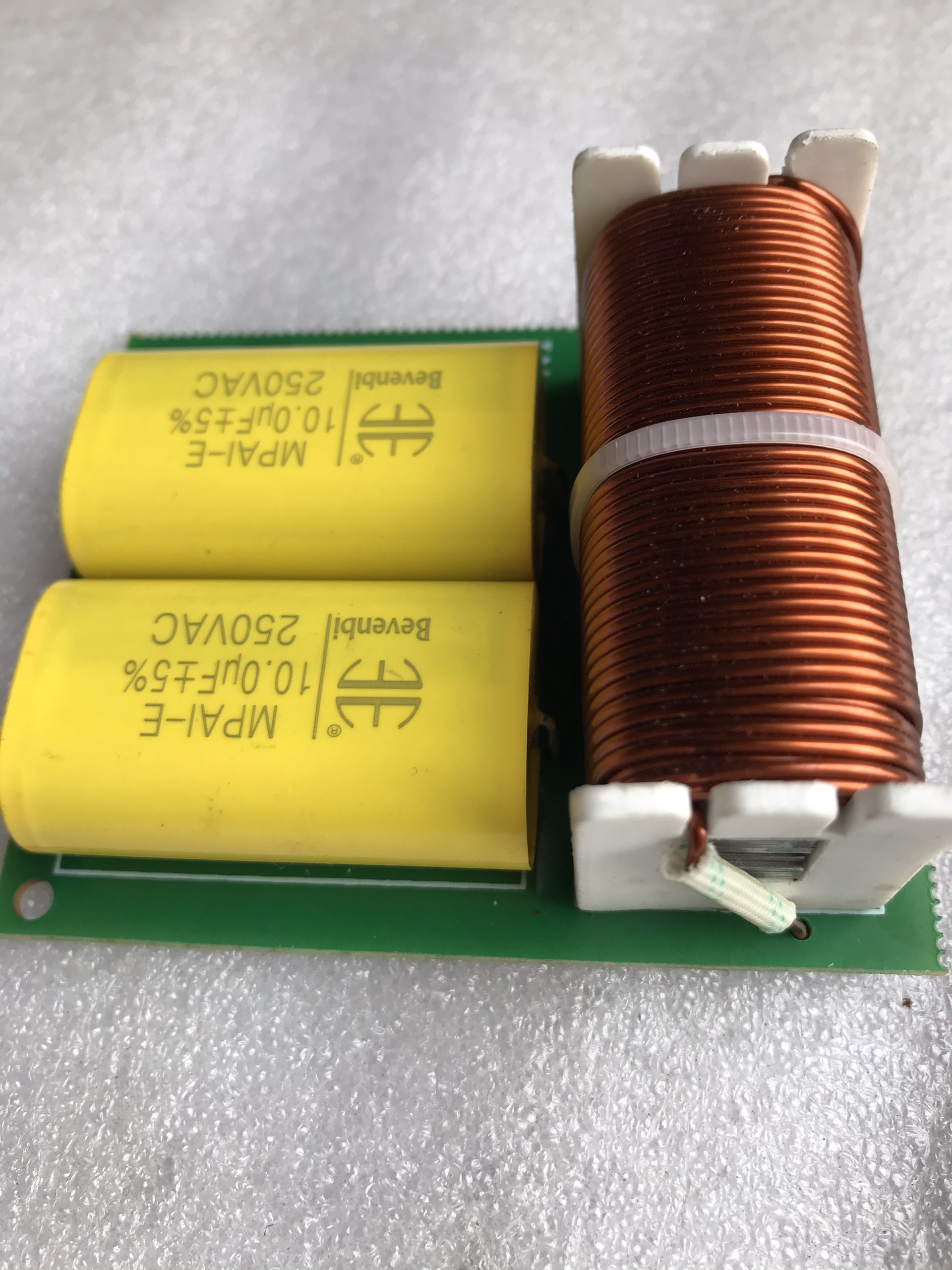 Mạch Phân Tần 1 Bass 2 Trép F-102