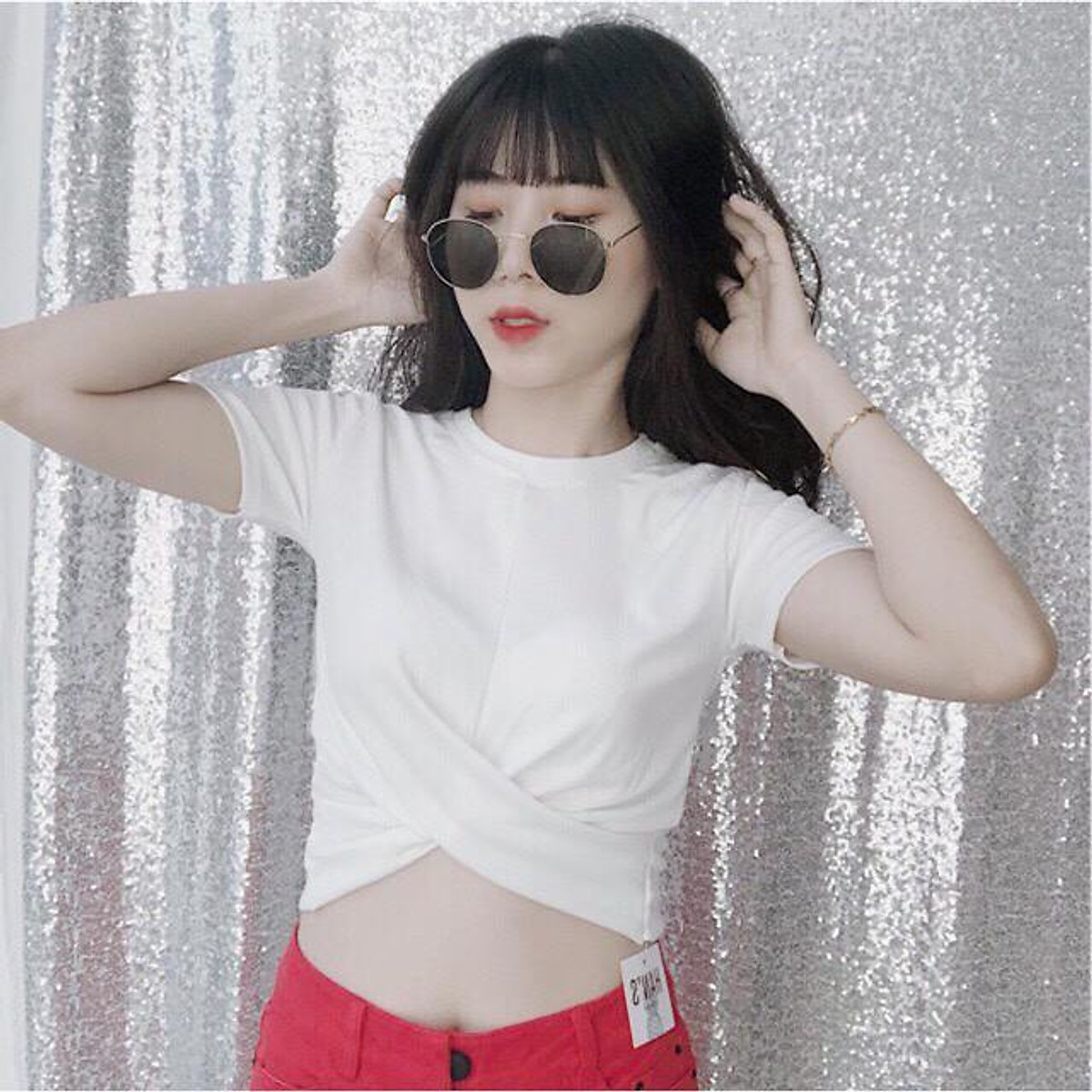 Áo thun croptop ôm body trơn basic xoắn ngực 50