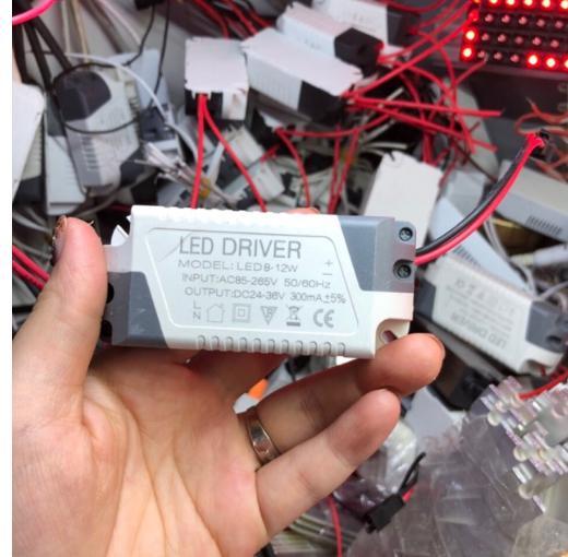 Chấn lưu đèn Led (DC 24-36V công suất 8-12W)