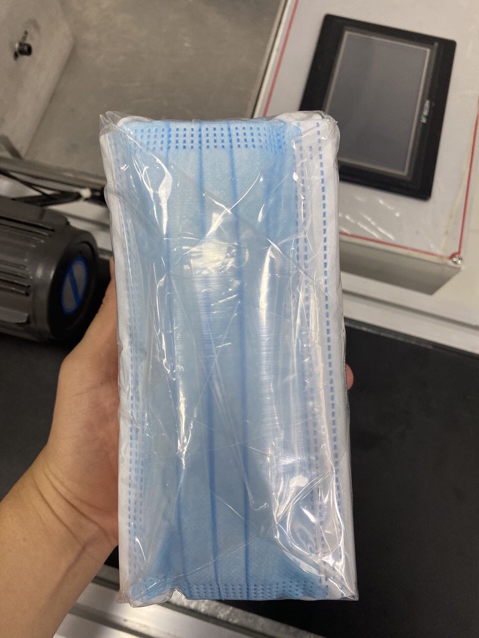 Khẩu trang y tế 4 lớp