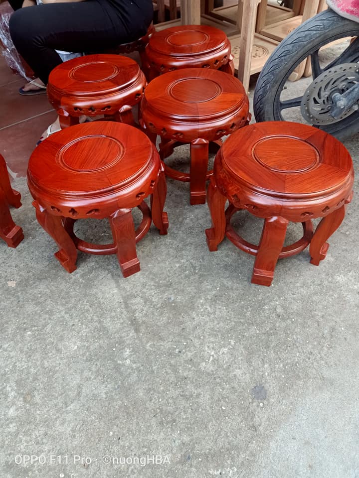 Kỷ tròn, đôn tròn gỗ hương (cao 30cm, mặt 30cm)