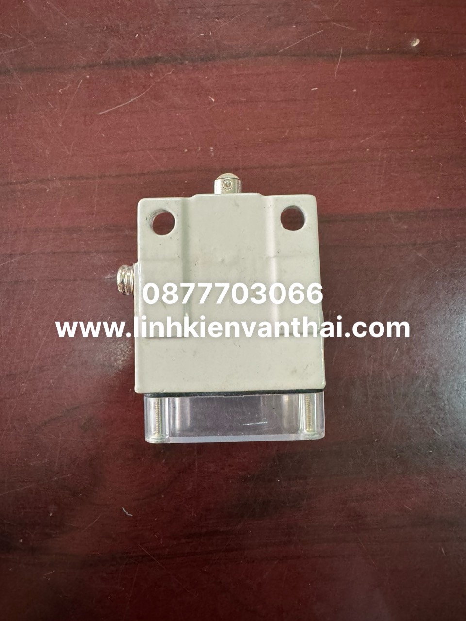 CÔNG TẮC HÀNH TRÌNH 3 ĐẦU/ 77x55mm/231g