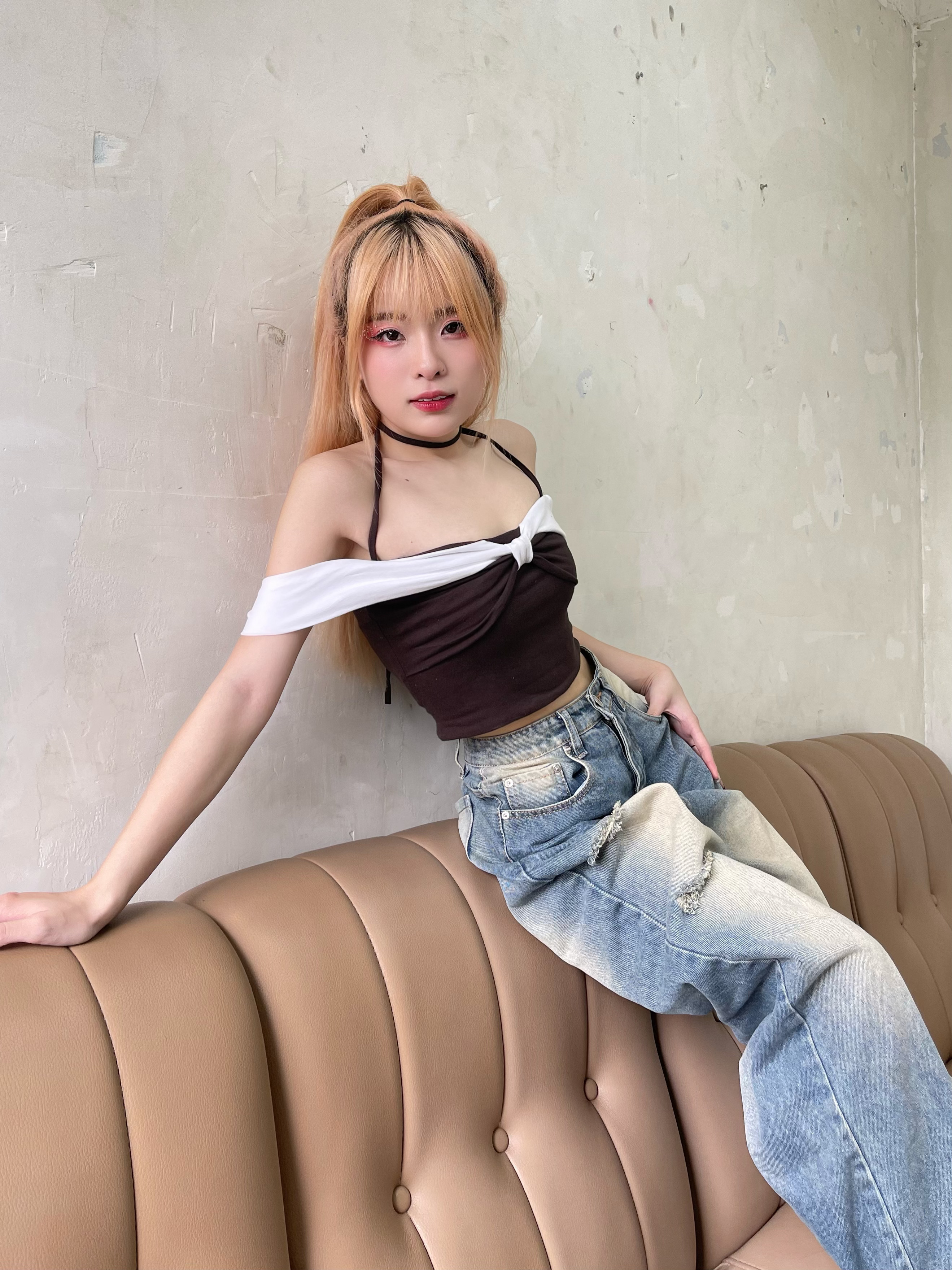 Áo croptop trễ vai | NIKA TOP - CLÉLIE