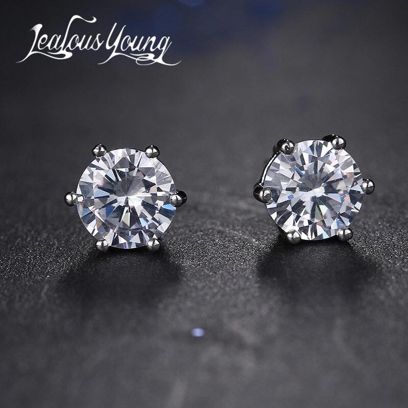 Bông tai titan đá pha lê sáng chíu 4mm ĐV: 2 chiếc BT01