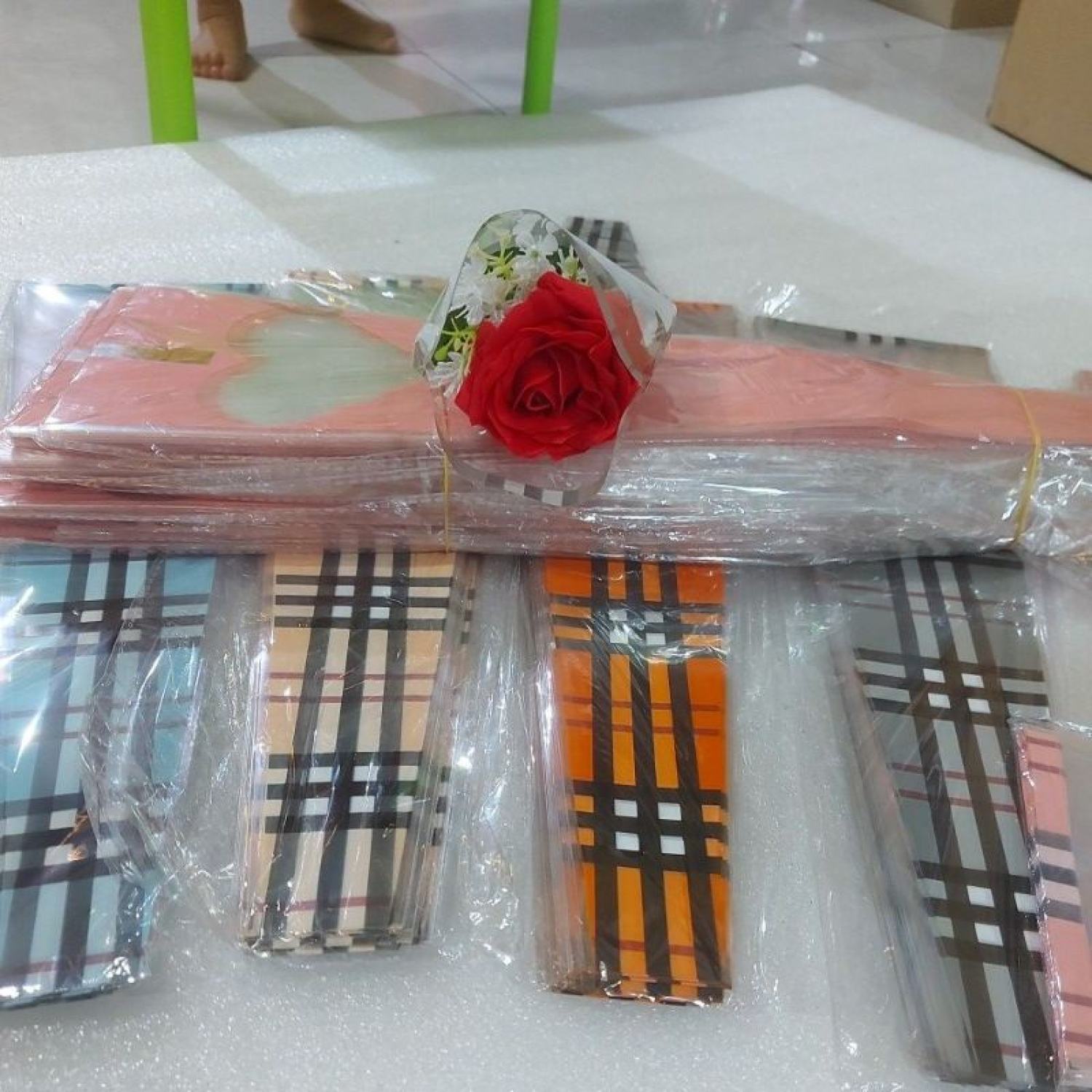 BỊCH ĐỰNG HOA 1 BÔNG  ( XẤP 50 CÁI ).