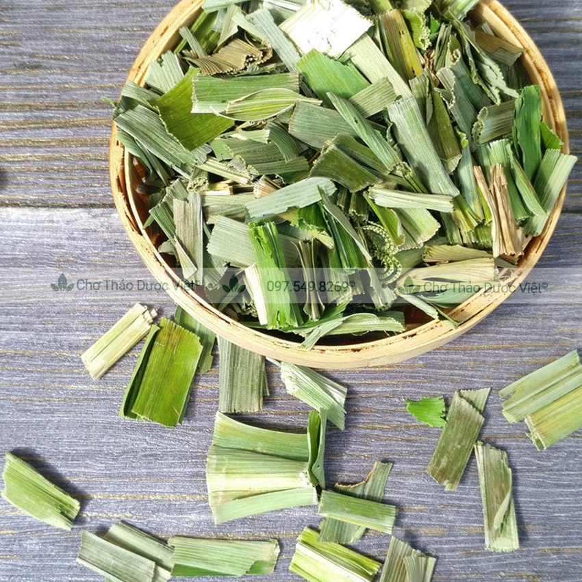 Bột lá nếp 100g, bột lá dứa thơm, mịn, tạo màu xanh, mùi thơm tự nhiên cho món xôi, bánh, thạch
