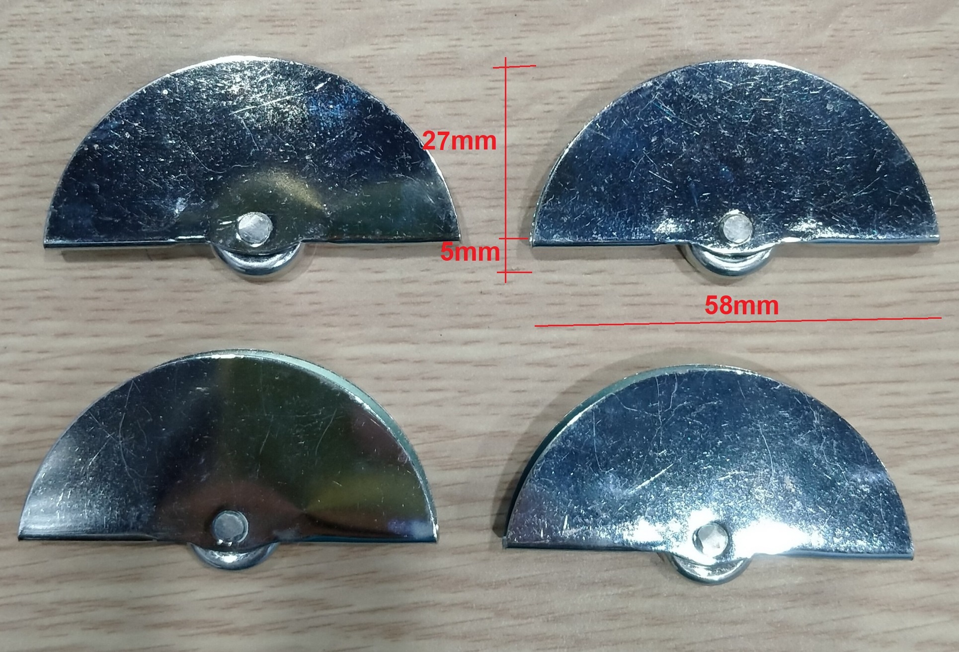 Bộ 4 Bánh Xe Cửa Lùa Kính 5mm Bánh Xe Kiếng Inox Bánh Xe Kiếng Bán Nguyệt