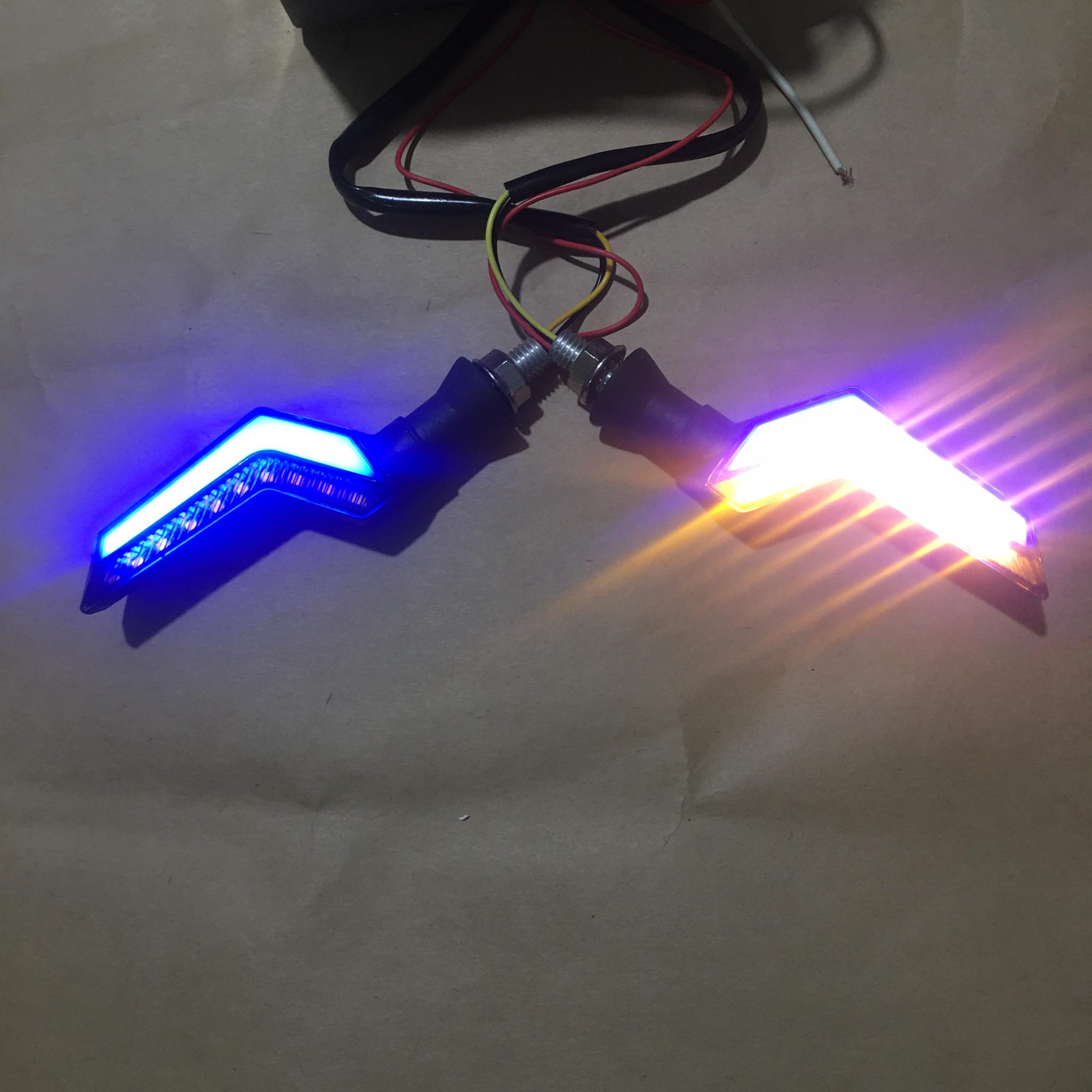Đèn xi nhan led X1R chạy hiệu ứng dòng chảy ( GIÁ 1 ĐÔI )